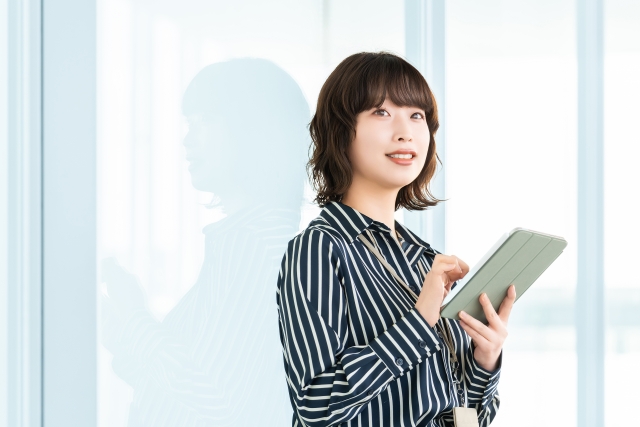 働きながら転職活動するには？バレずに内定を勝ち取る時間の使い方と注意点